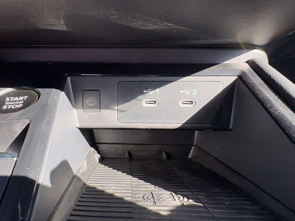 New 2027 Nissan Kicks SR FWD image 32