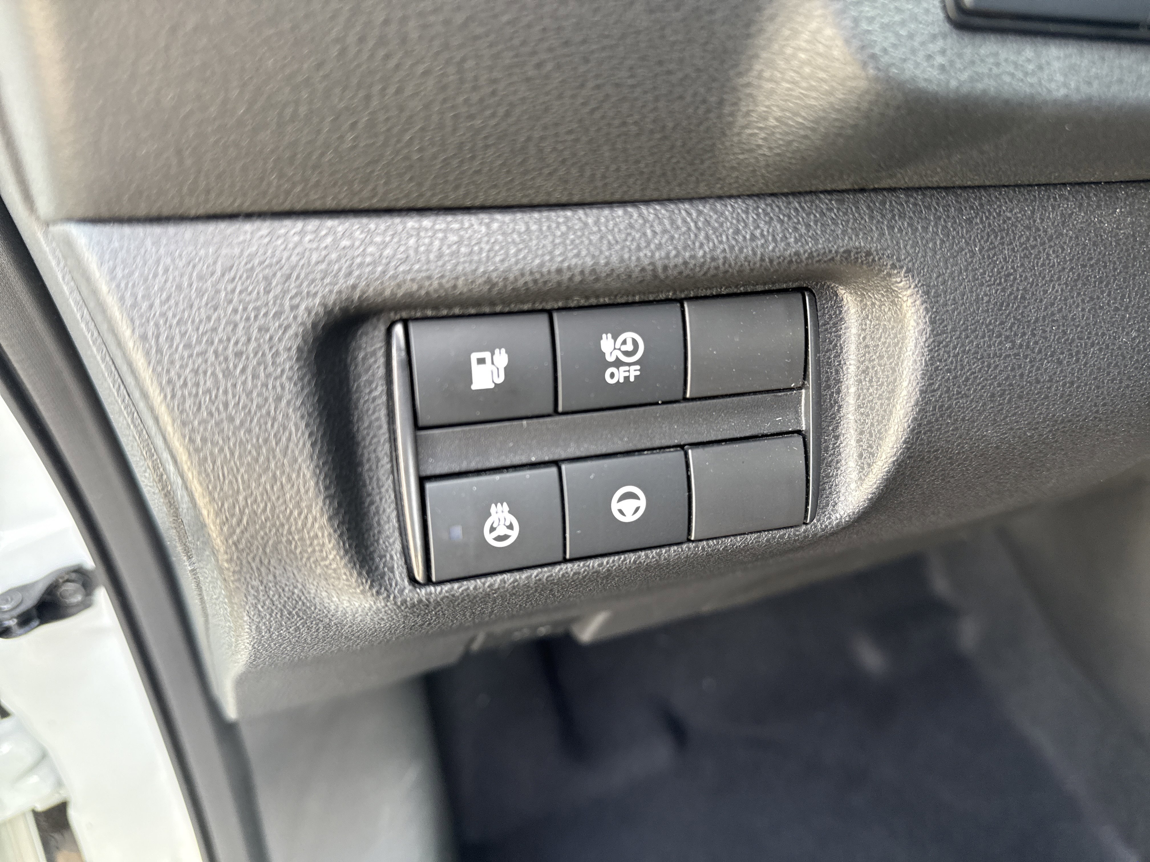 Certified 2024 Nissan Leaf SV Plus image 15