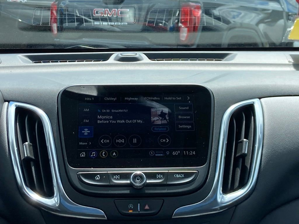 Used 2024 Chevrolet Equinox LT AWD/4WD image 16