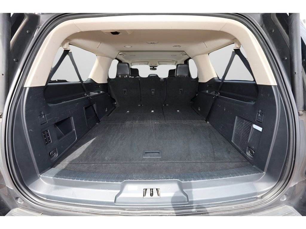 Used 2024 Ford Expedition Max XLT image 19