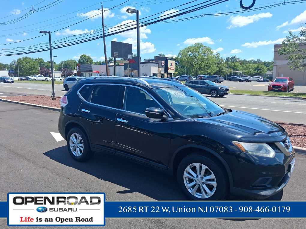 Used 2015 Nissan Rogue SV AWD/4WD image 4
