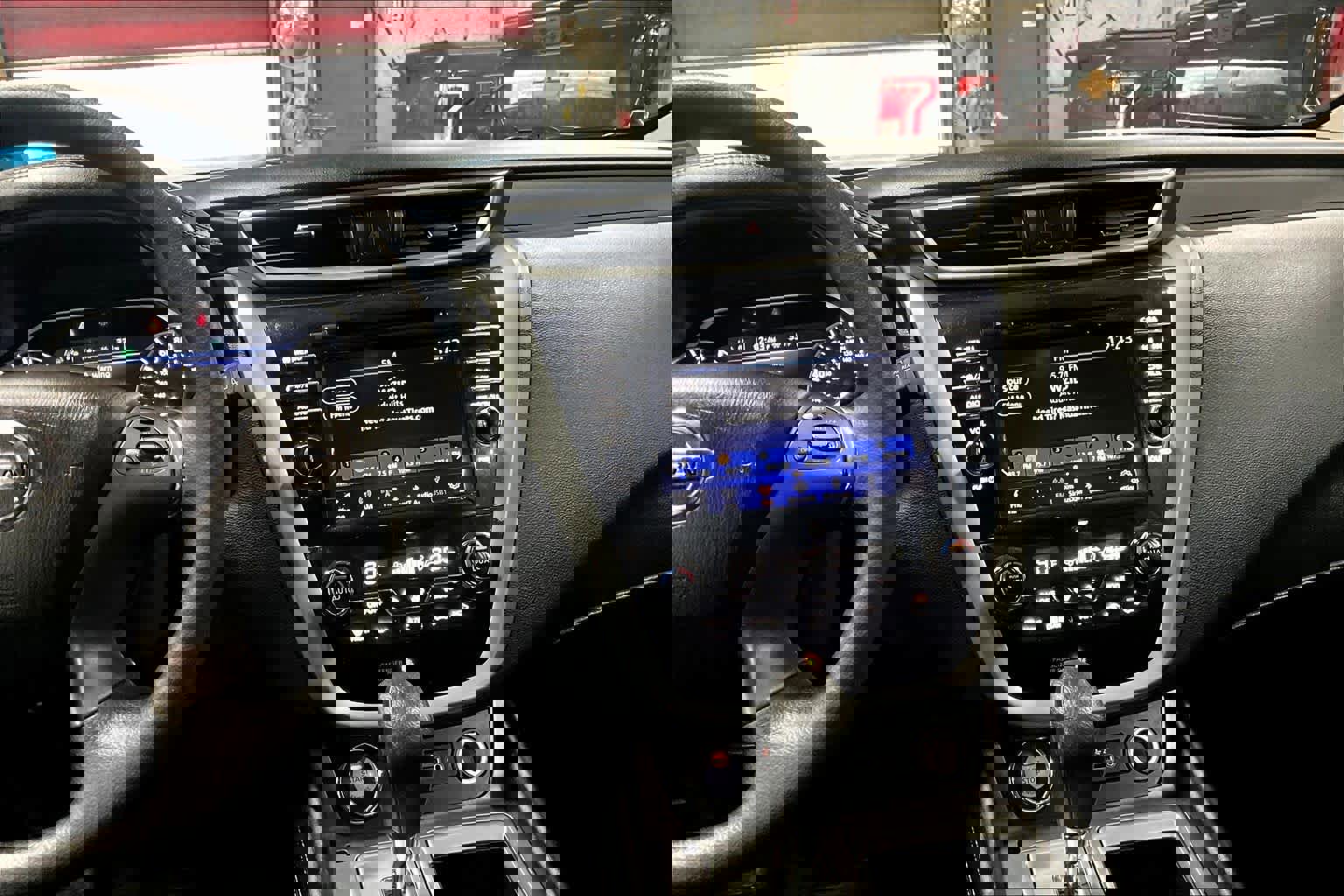 Used 2020 Nissan Murano S w/ Technology Package image 7