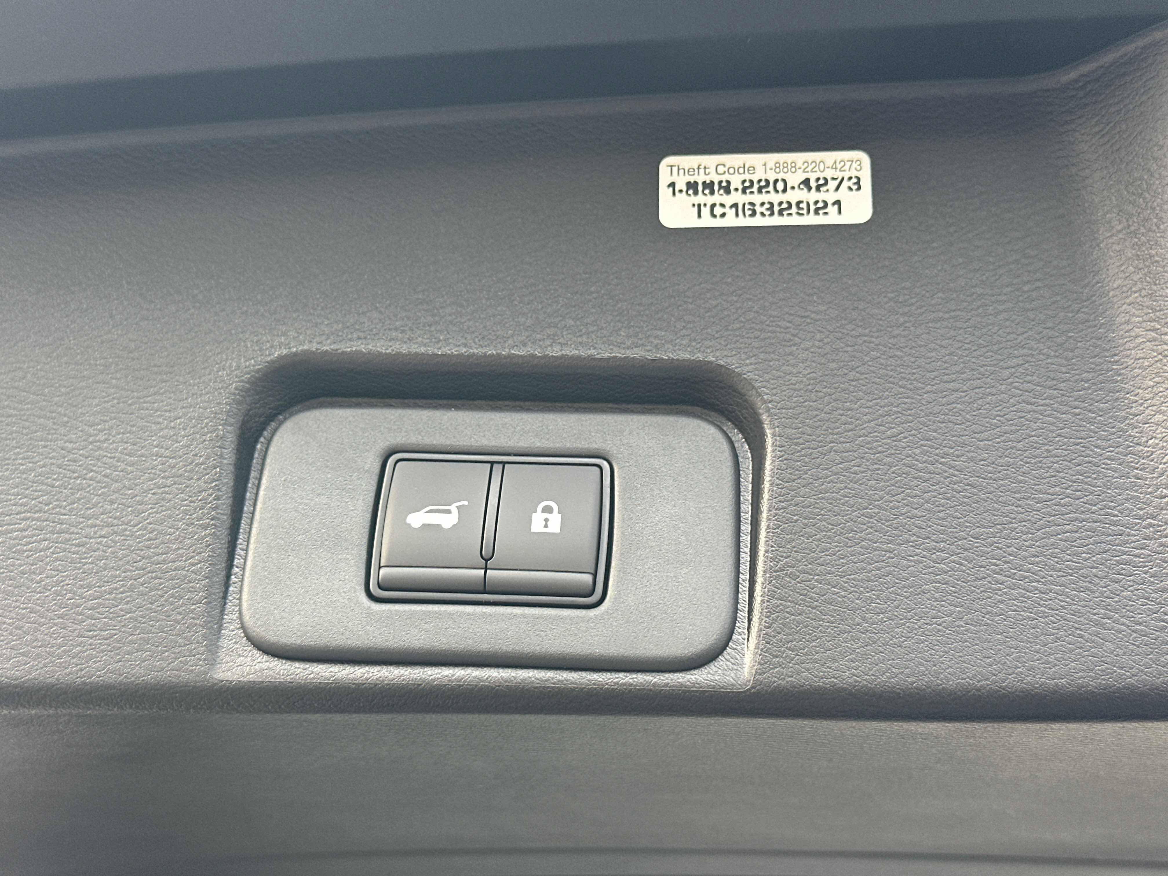 New 2026 Nissan Rogue SV w/ Cold Weather Package AWD/4WD image 18
