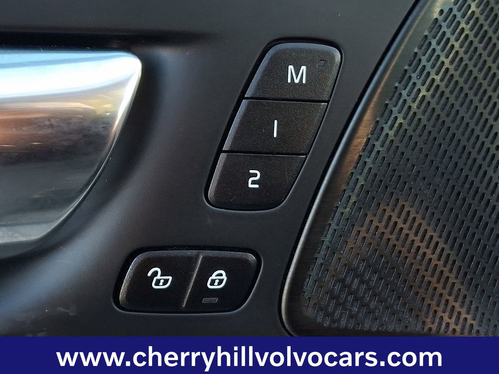 Certified 2022 Volvo XC60 B6 Inscription w/ Advanced Package image 27