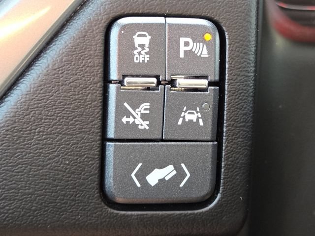 Used 2019 Chevrolet Suburban Premier AWD/4WD image 34