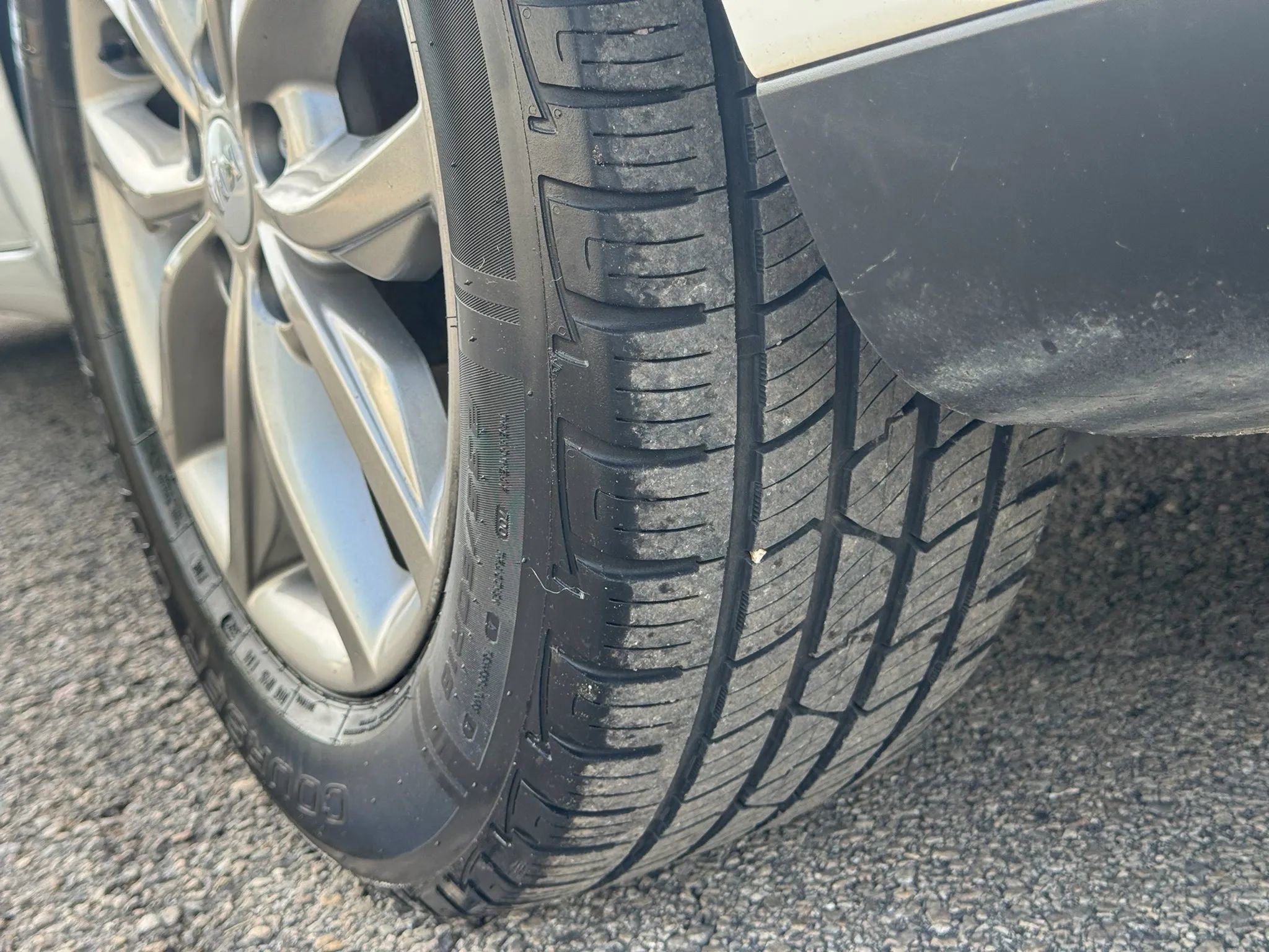 Used 2020 Kia Sedona EX FWD image 37