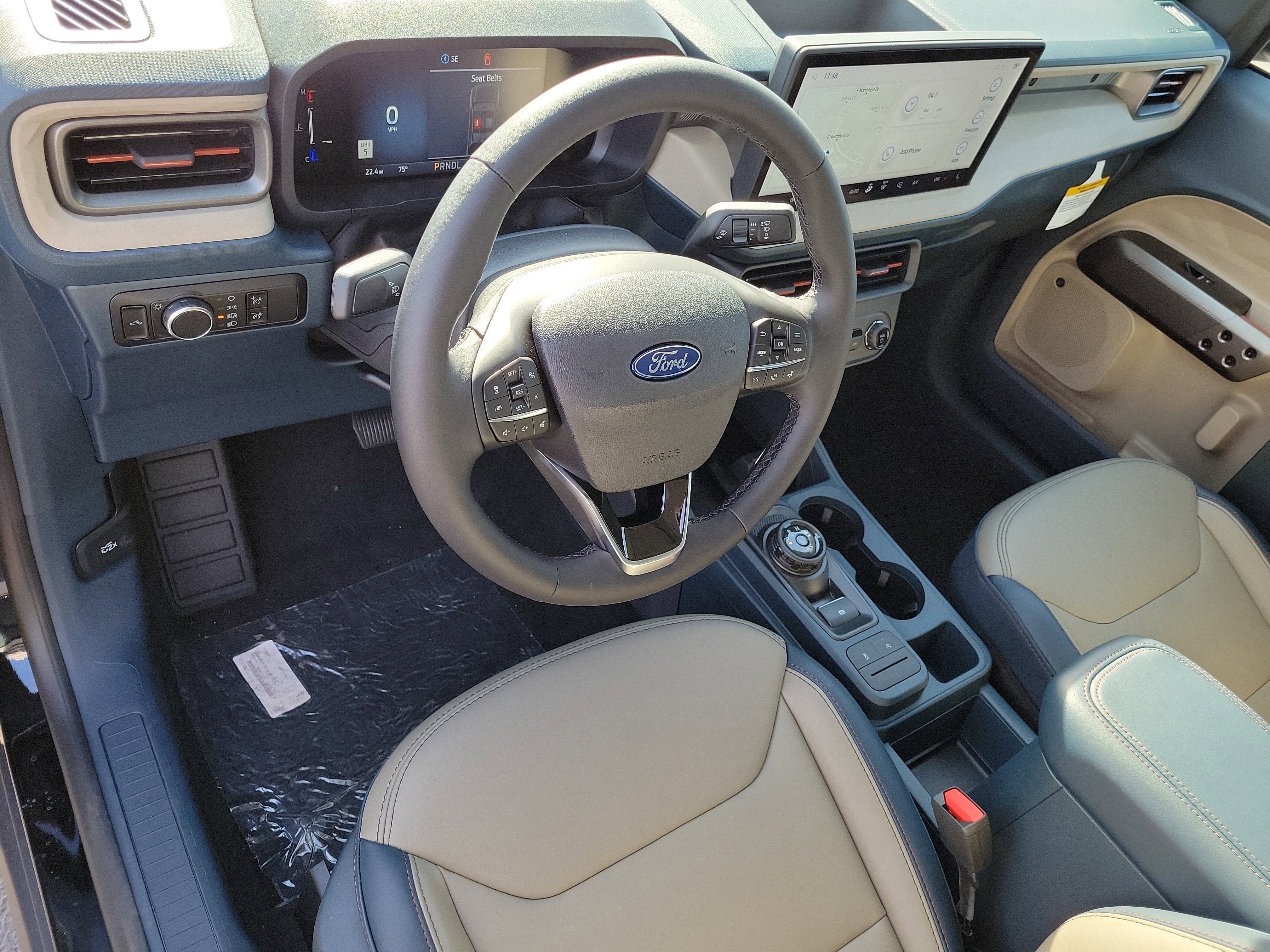 New 2025 Ford Maverick Lariat image 17