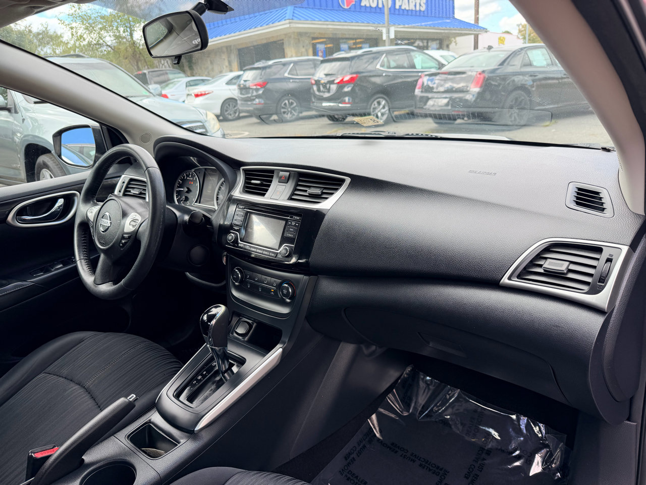 Used 2016 Nissan Sentra SV image 22