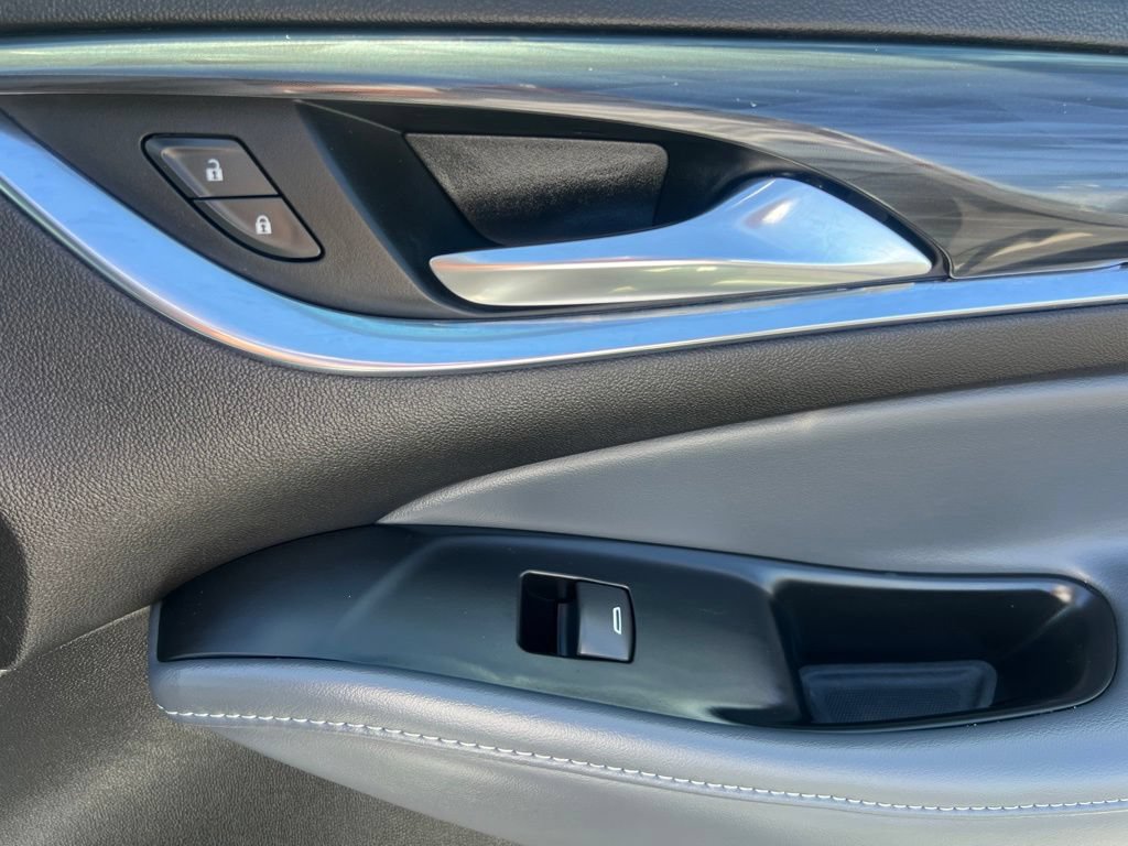 Used 2023 Buick Enclave Essence w/ Experience Buick Package FWD image 45
