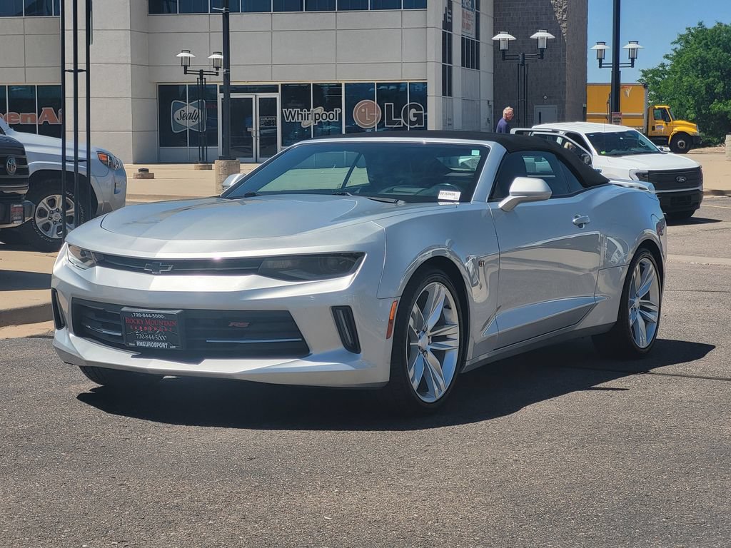 Used 2016 Chevrolet Camaro LT RWD image 8