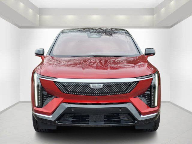 New 2026 Cadillac Optiq Luxury 2 image 2