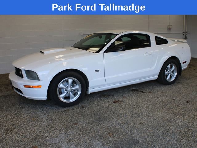 Used 2007 Ford Mustang GT image 1