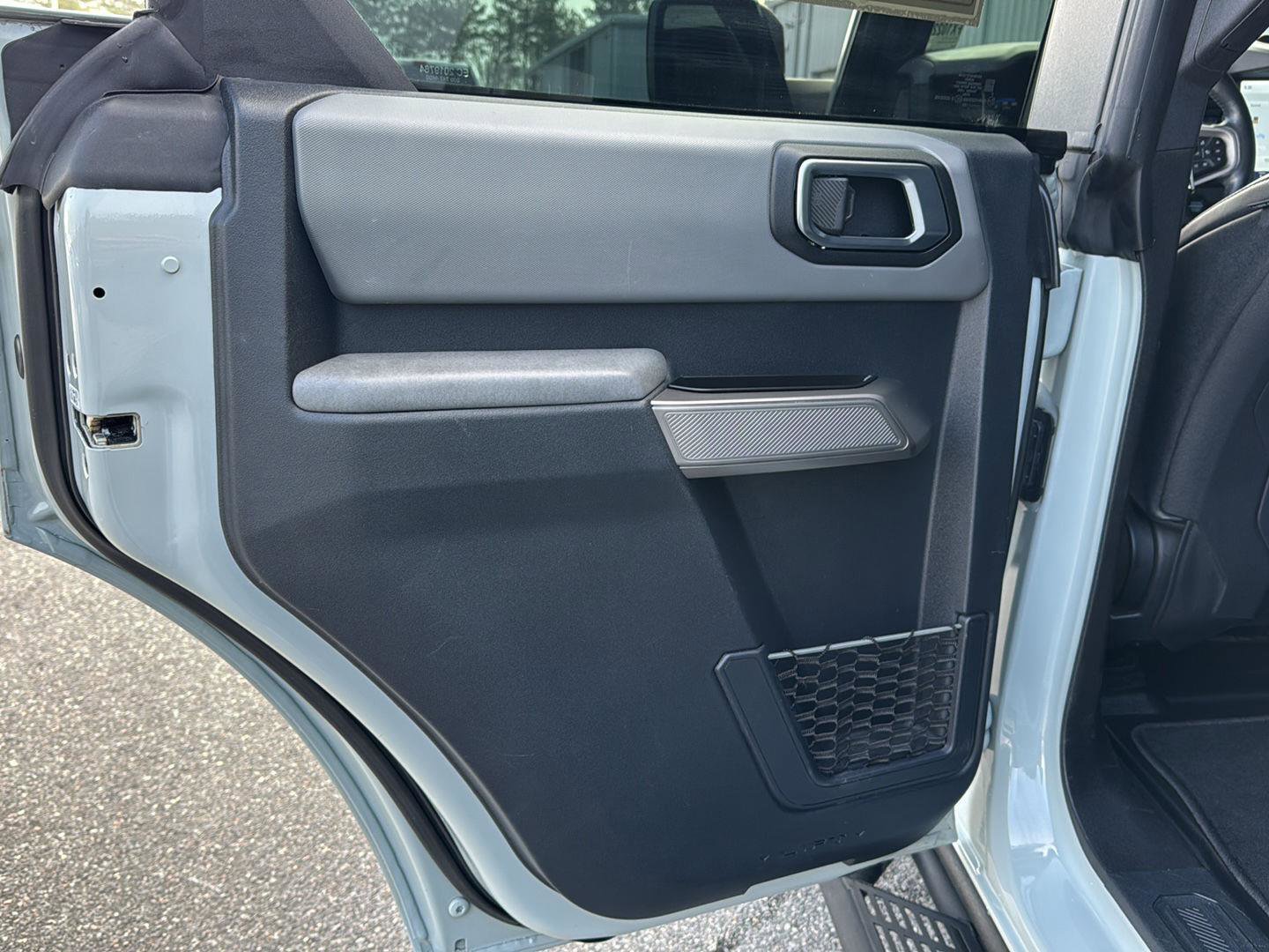 Certified 2023 Ford Bronco Everglades AWD/4WD image 15