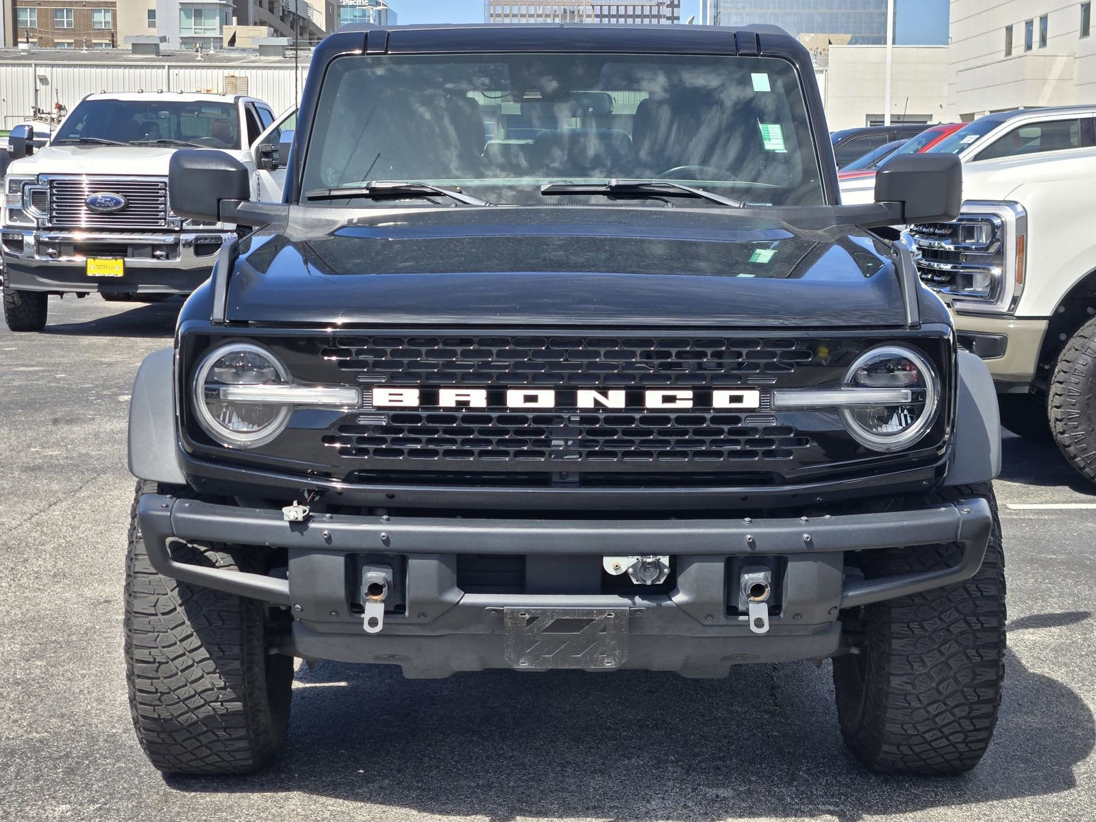 Used 2024 Ford Bronco Wildtrak image 2