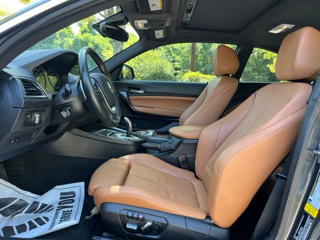Used 2021 BMW 230i Coupe w/ Convenience Package RWD image 12