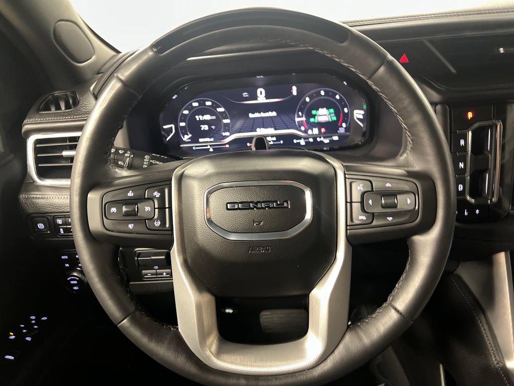 Certified 2023 GMC Yukon XL Denali w/ Advanced Technology Package AWD/4WD image 20
