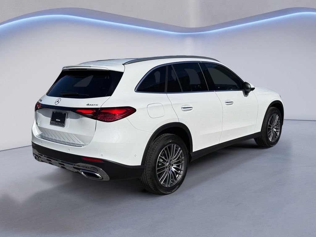 New 2026 Mercedes-Benz GLC 300 4MATIC image 4