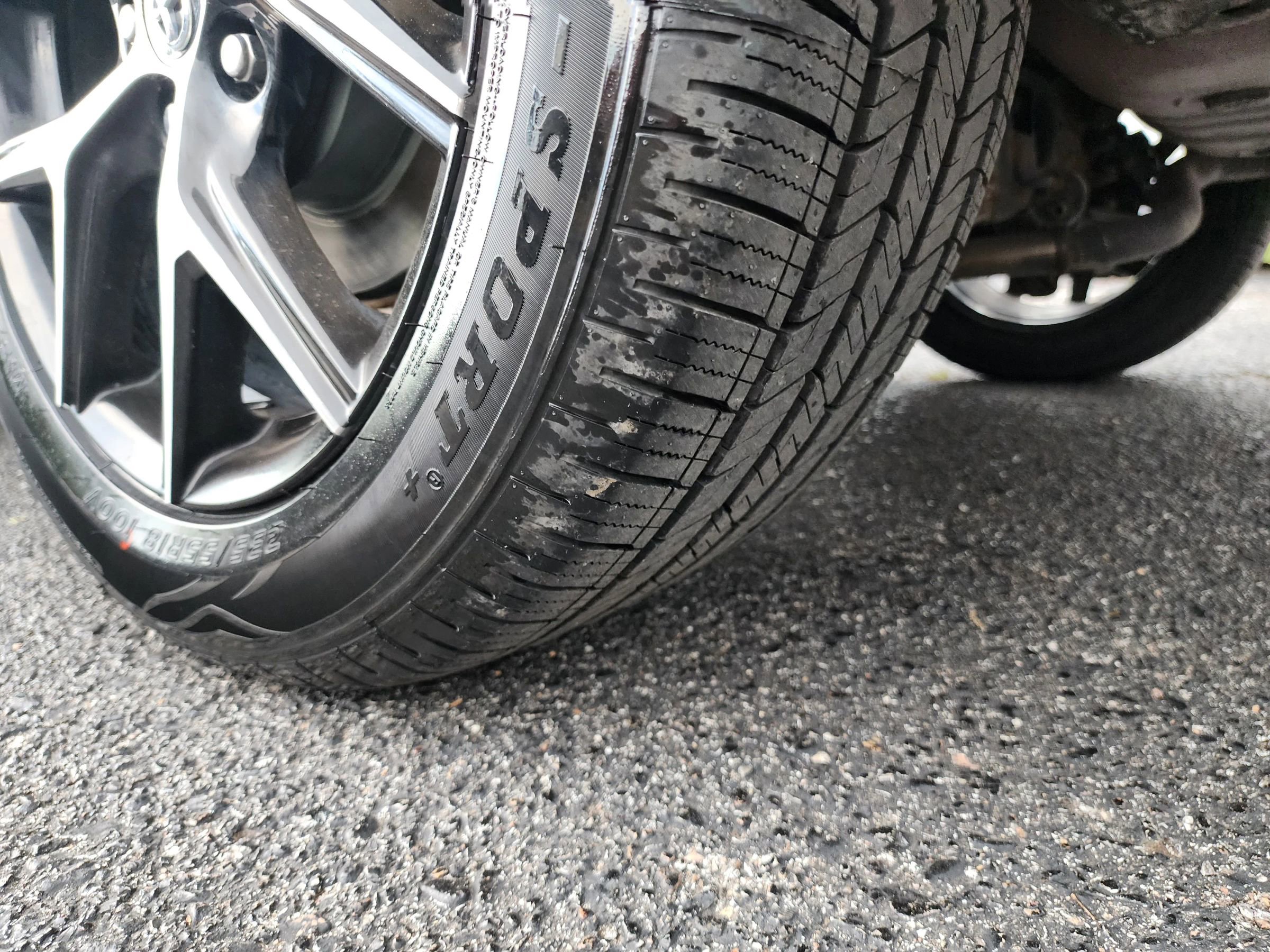 Used 2016 Toyota RAV4 SE image 25