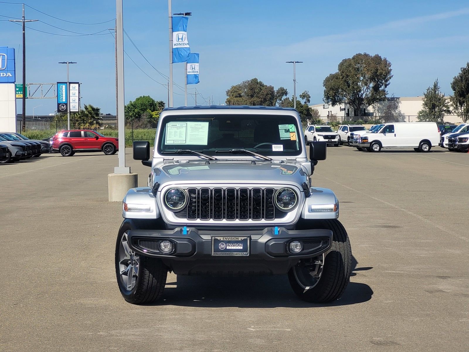 Used 2024 Jeep Wrangler Unlimited w/ Convenience Group image 2