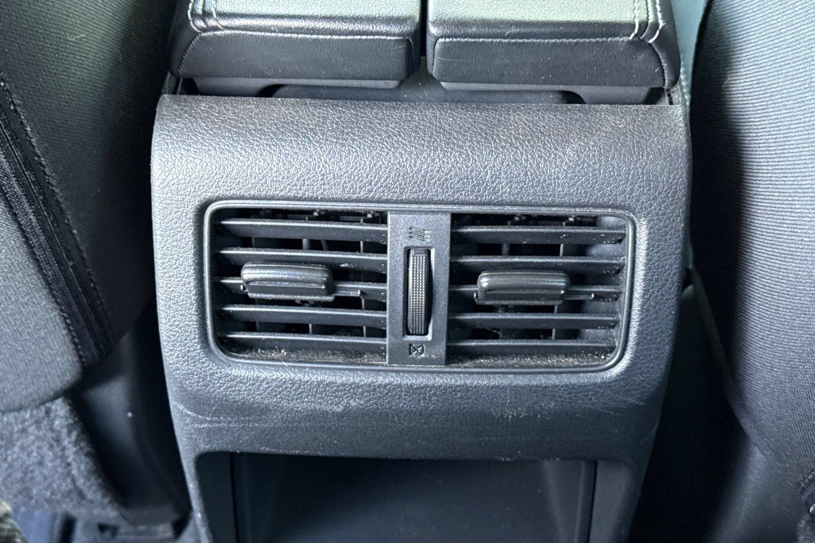 Certified 2024 Nissan Rogue S FWD image 17