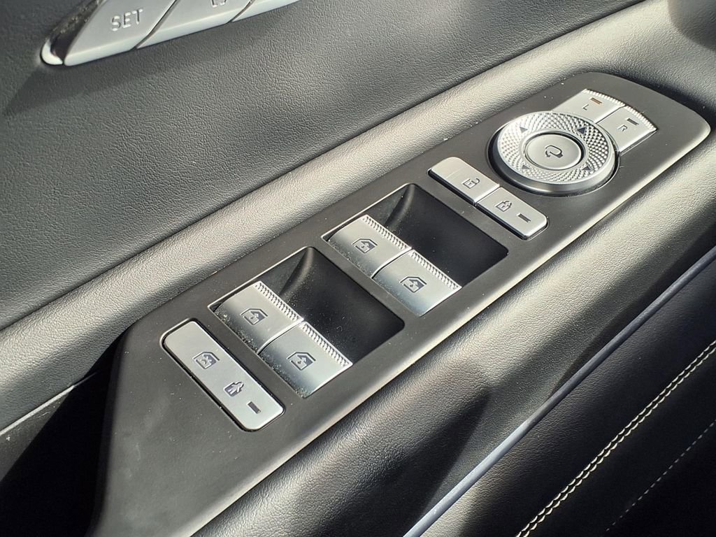 Used 2024 Genesis GV80 2.5T image 18