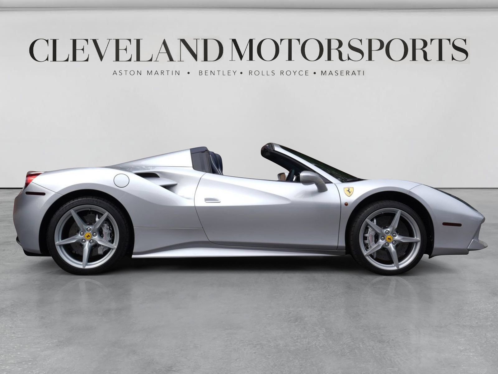 Used 2017 Ferrari 488 Spider RWD image 41