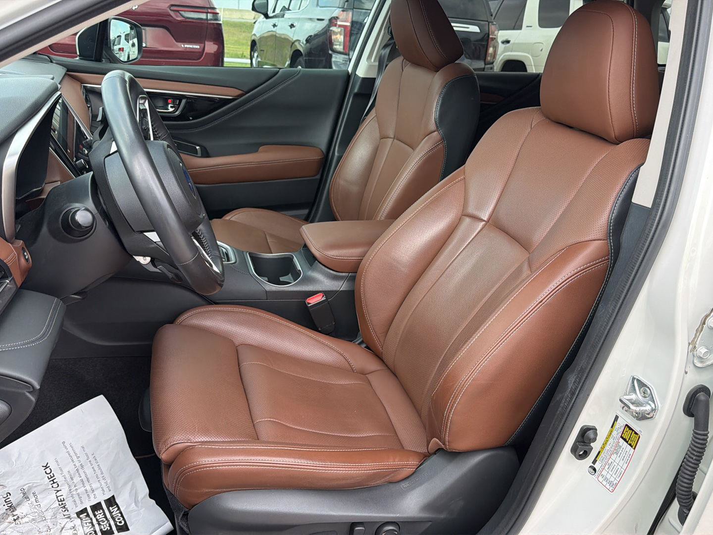 Used 2021 Subaru Outback Touring w/ Popular Package #2 AWD/4WD image 10