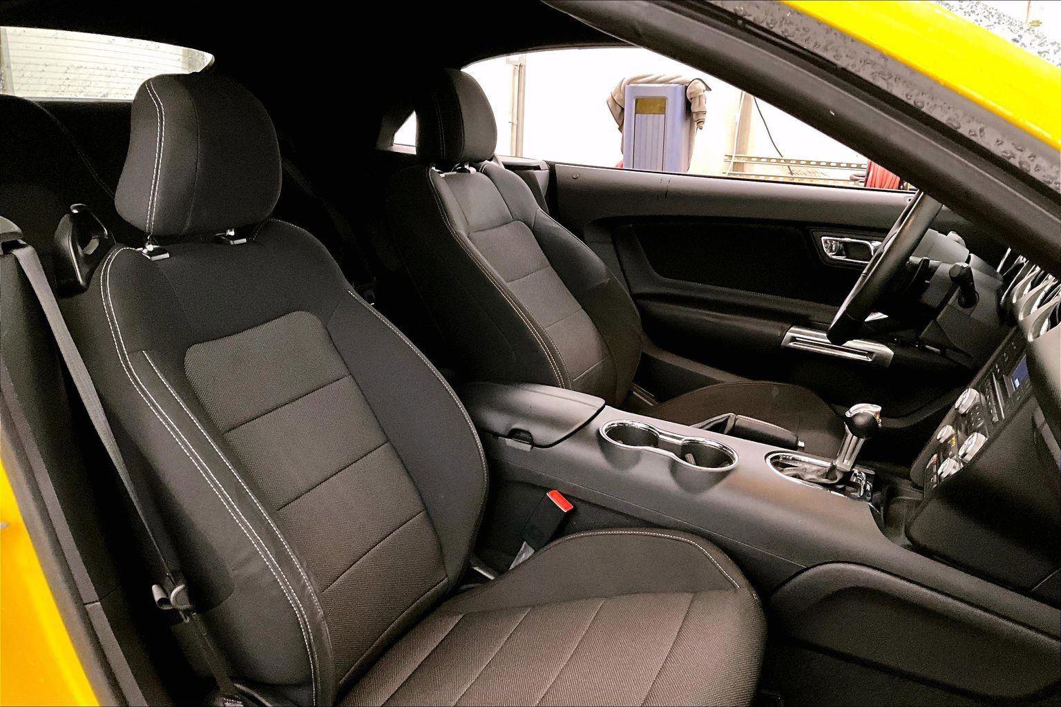 Used 2017 Ford Mustang Convertible w/ Equipment Group 051A image 7