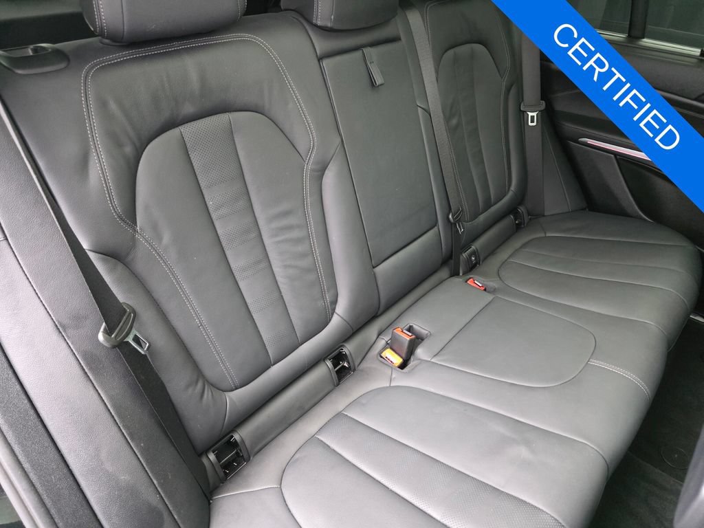 Used 2022 BMW X5 sDrive40i w/ M Sport Package RWD image 26