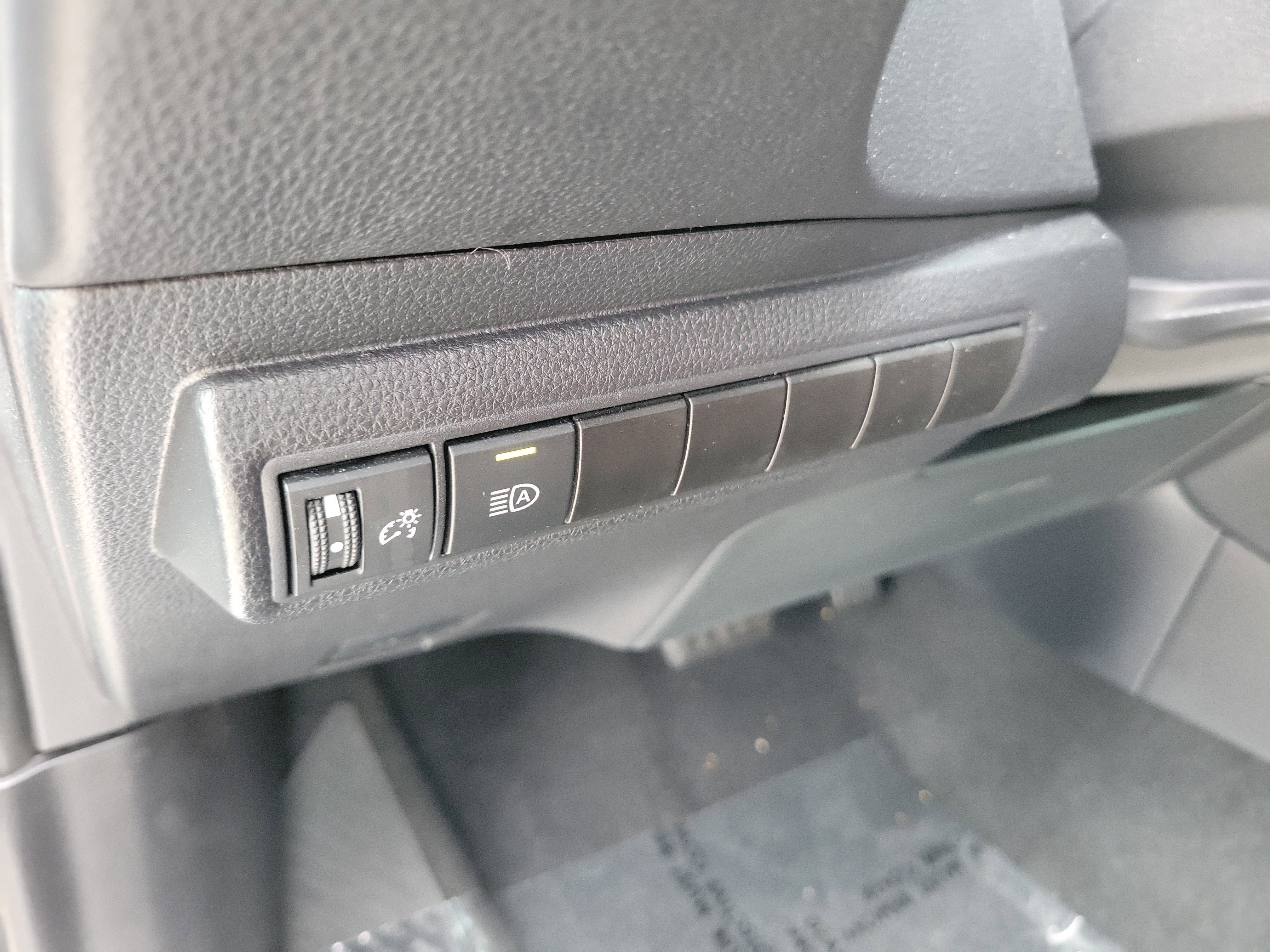 Certified 2024 Toyota Corolla SE FWD image 26