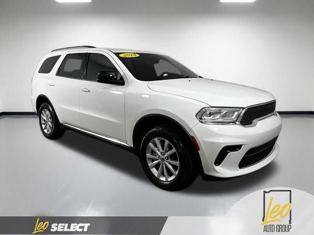 Used 2024 Dodge Durango SXT image 6