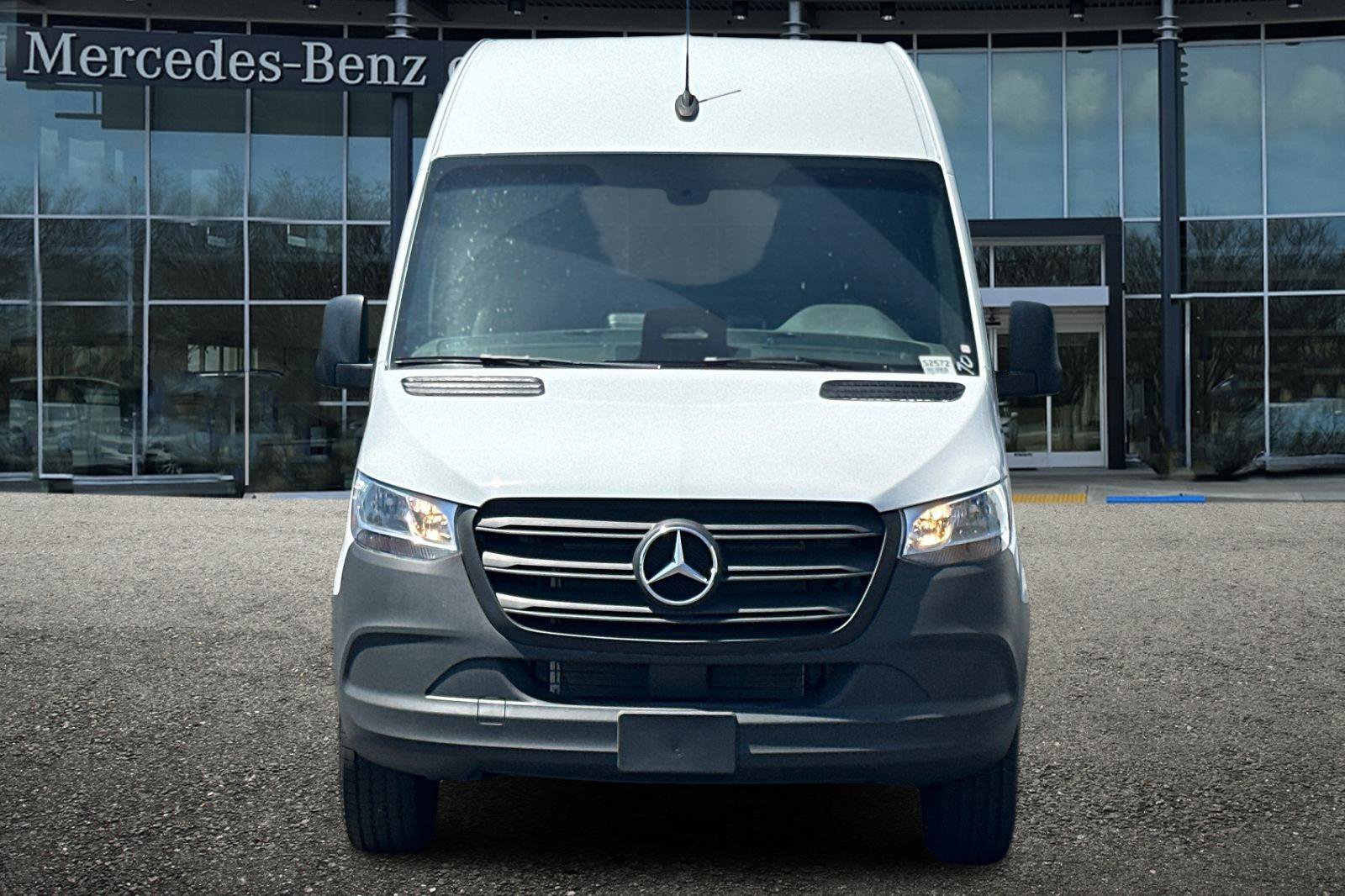 New 2025 Mercedes-Benz Sprinter 2500 image 9