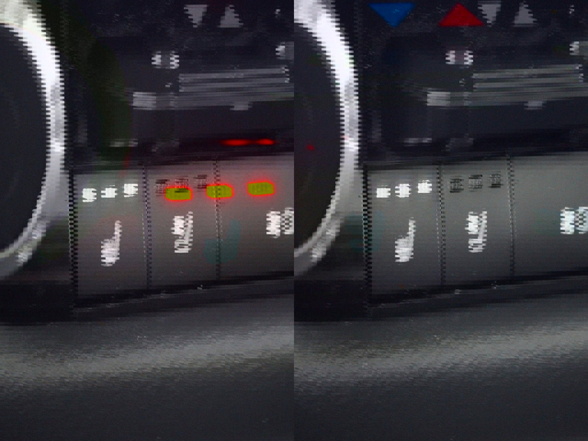 Used 2023 Toyota Tundra Platinum w/ Advanced Package image 8