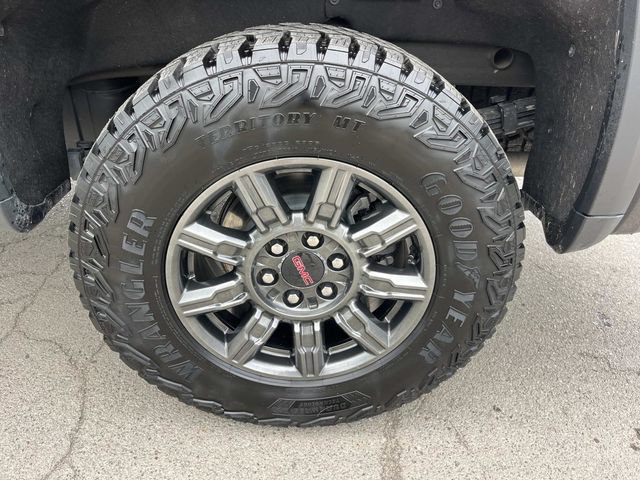 Used 2024 GMC Sierra 1500 AT4X AWD/4WD image 11