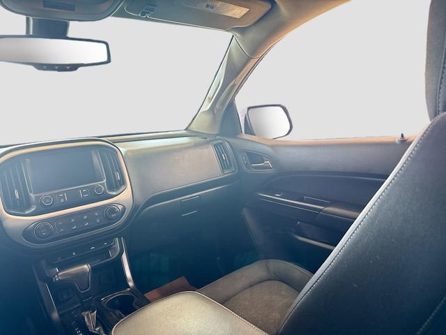 Used 2020 GMC Canyon SLE w/ Elevation Edition image 19