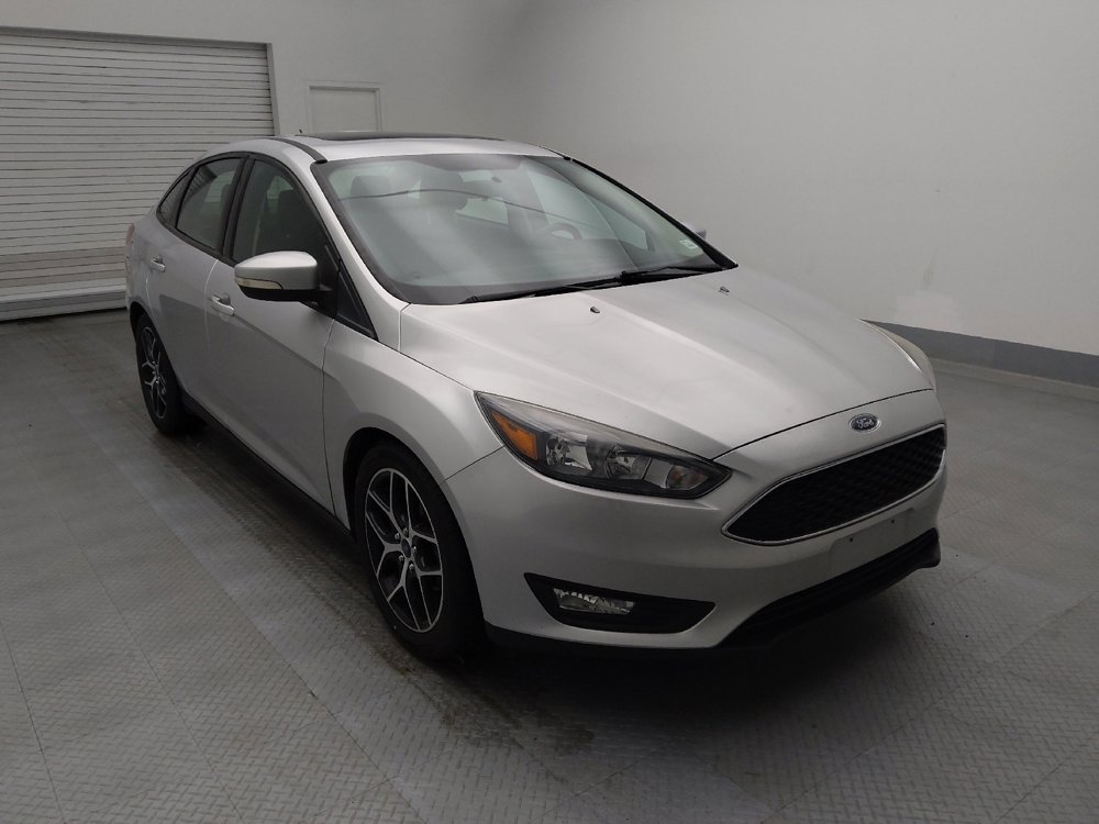 Used 2018 Ford Focus SEL w/ Cold Weather Package image 13