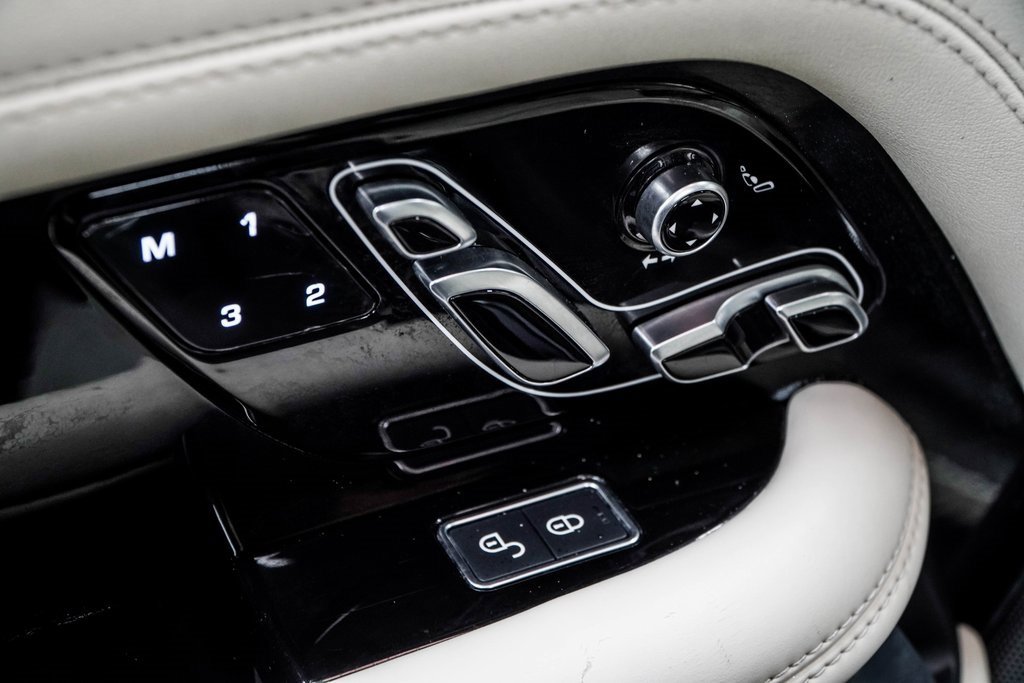 Used 2019 Land Rover Range Rover HSE image 49