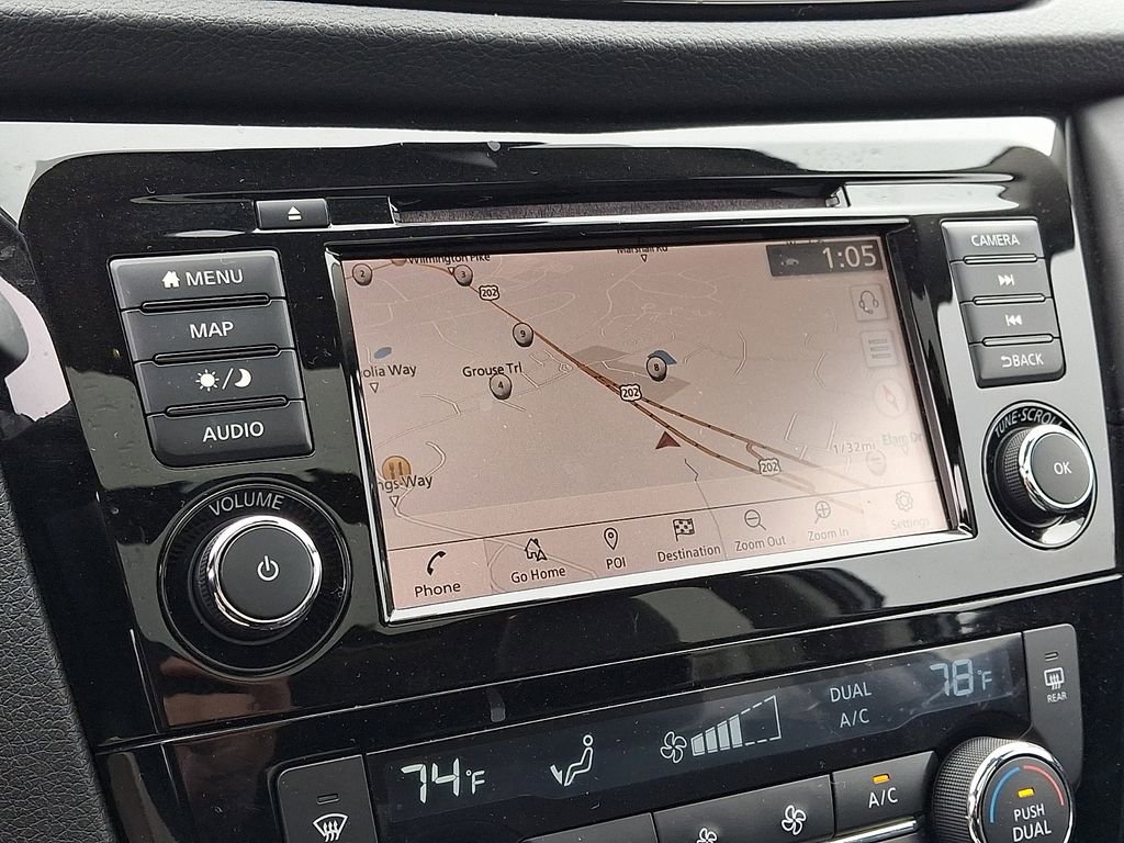 Used 2020 Nissan Rogue SL w/ Premium Package image 18