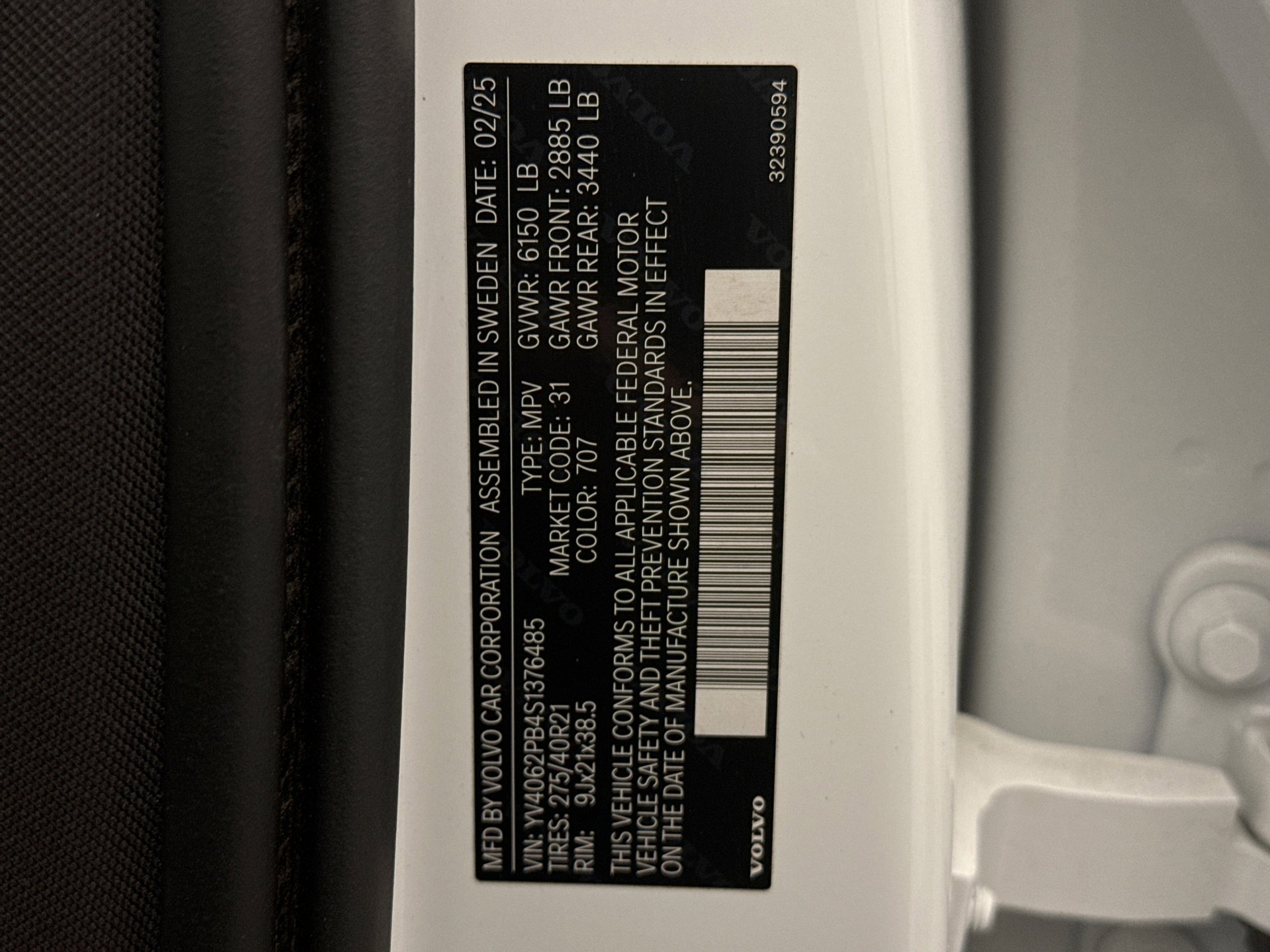 Used 2025 Volvo XC90 B6 Plus image 27