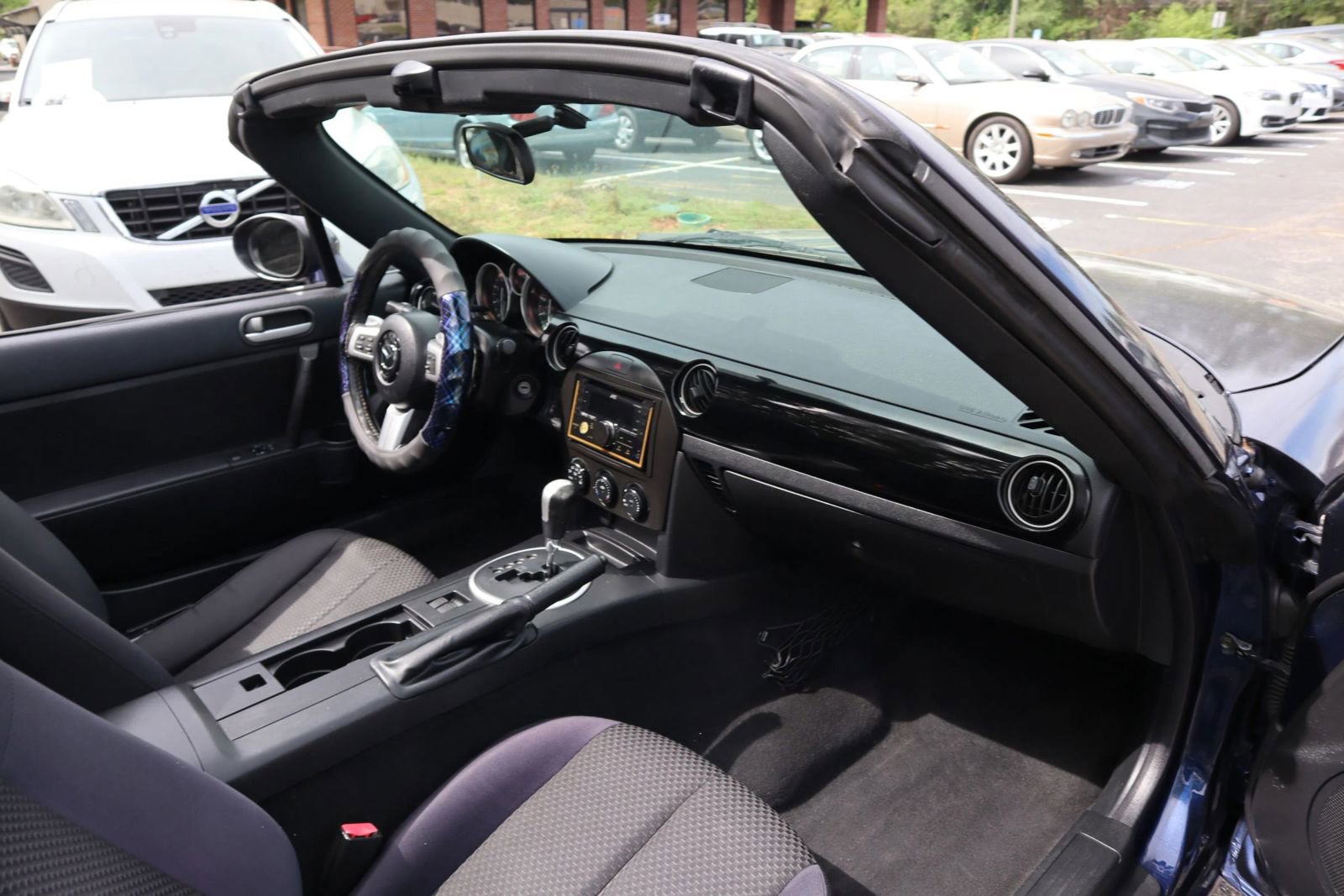 Used 2007 MAZDA MX-5 Miata Touring image 12