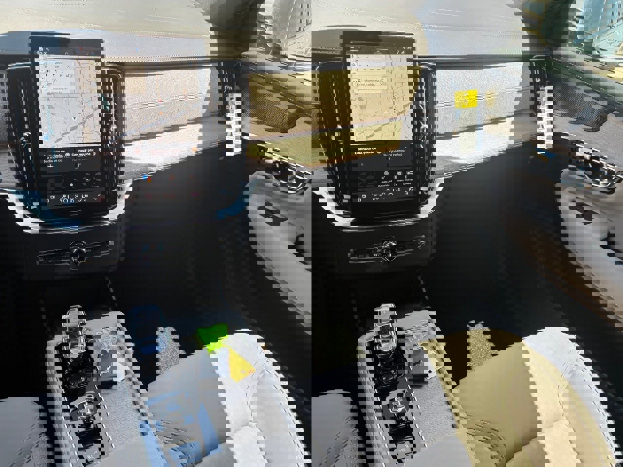 New 2026 Volvo XC90 B6 Plus w/ Protection Package Premier image 12