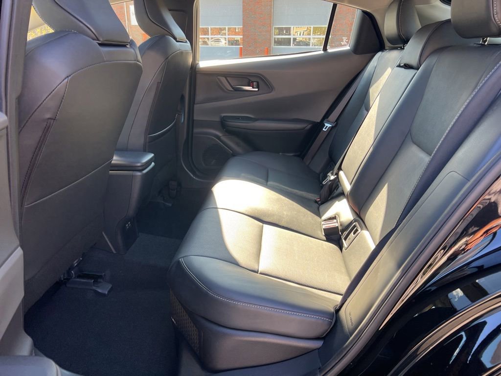 Used 2024 Toyota Prius XLE AWD/4WD image 25