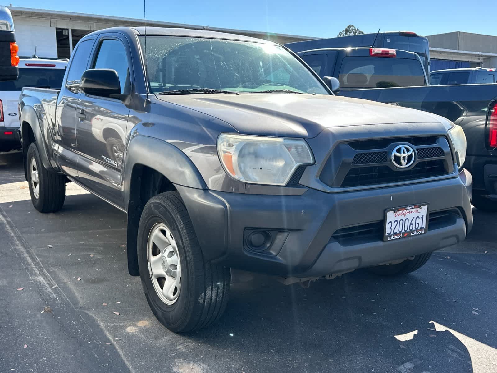 Used 2012 Toyota Tacoma PreRunner w/ Convenience Pkg RWD image 3