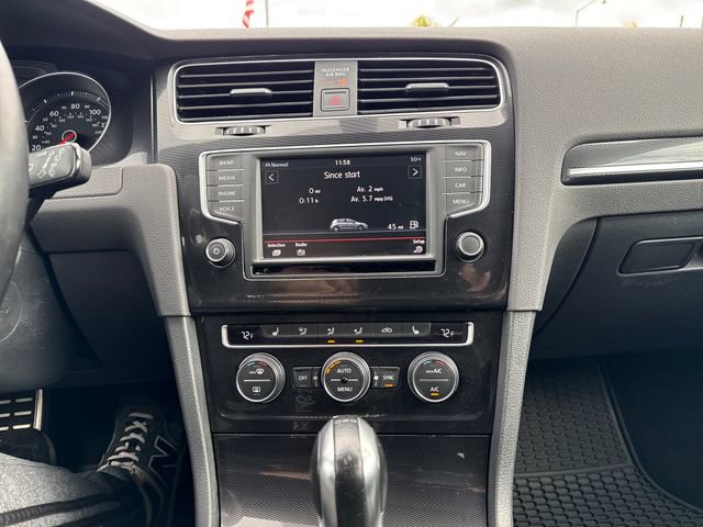 Used 2017 Volkswagen GTI Autobahn image 22