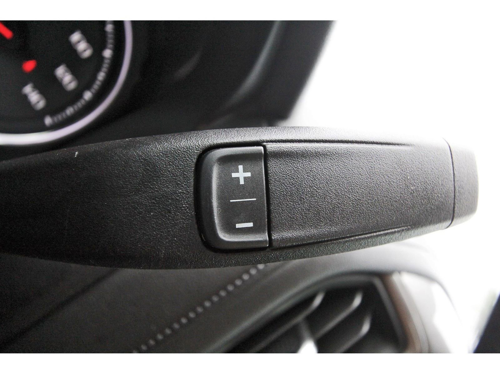 Used 2020 Chevrolet Silverado 1500 RST w/ Texas Edition image 17