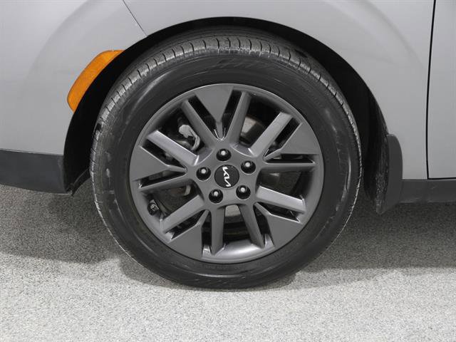 Used 2022 Kia Soul EX image 23