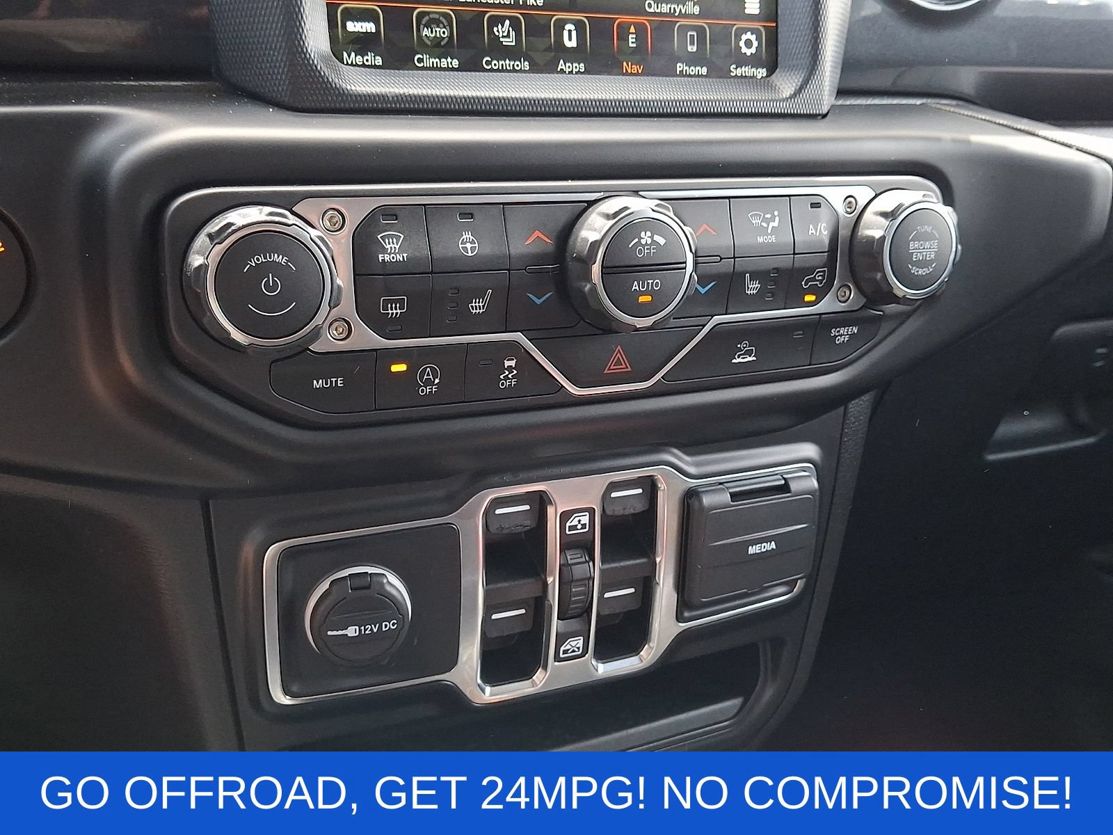 Used 2022 Jeep Wrangler Unlimited Sport AWD/4WD image 17
