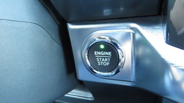 Certified 2022 Ford F150 Lariat w/ Equipment Group 502A High image 21