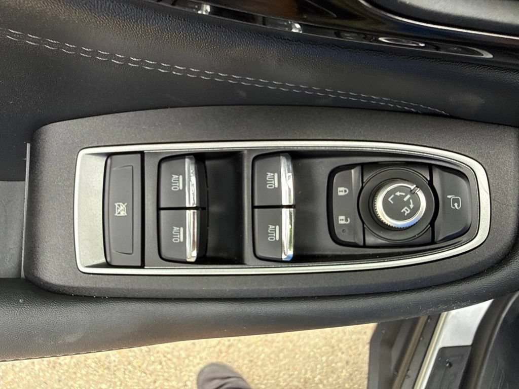 Used 2024 Subaru Outback Touring XT AWD/4WD image 15