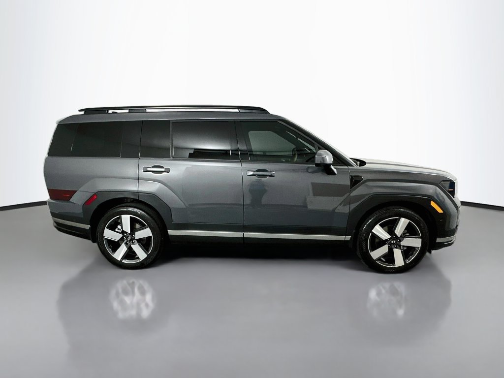 Certified 2026 Hyundai Santa Fe Limited FWD image 4